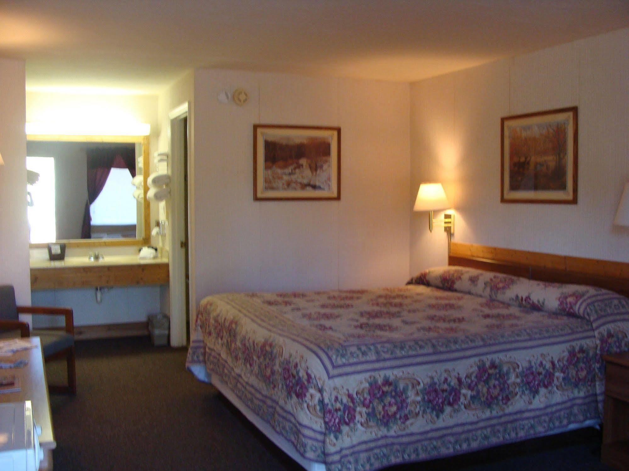 Chatuge Mountain Inn Elf Экстерьер фото